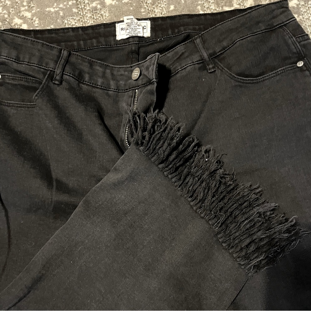 Black Republic Women’s Jeans